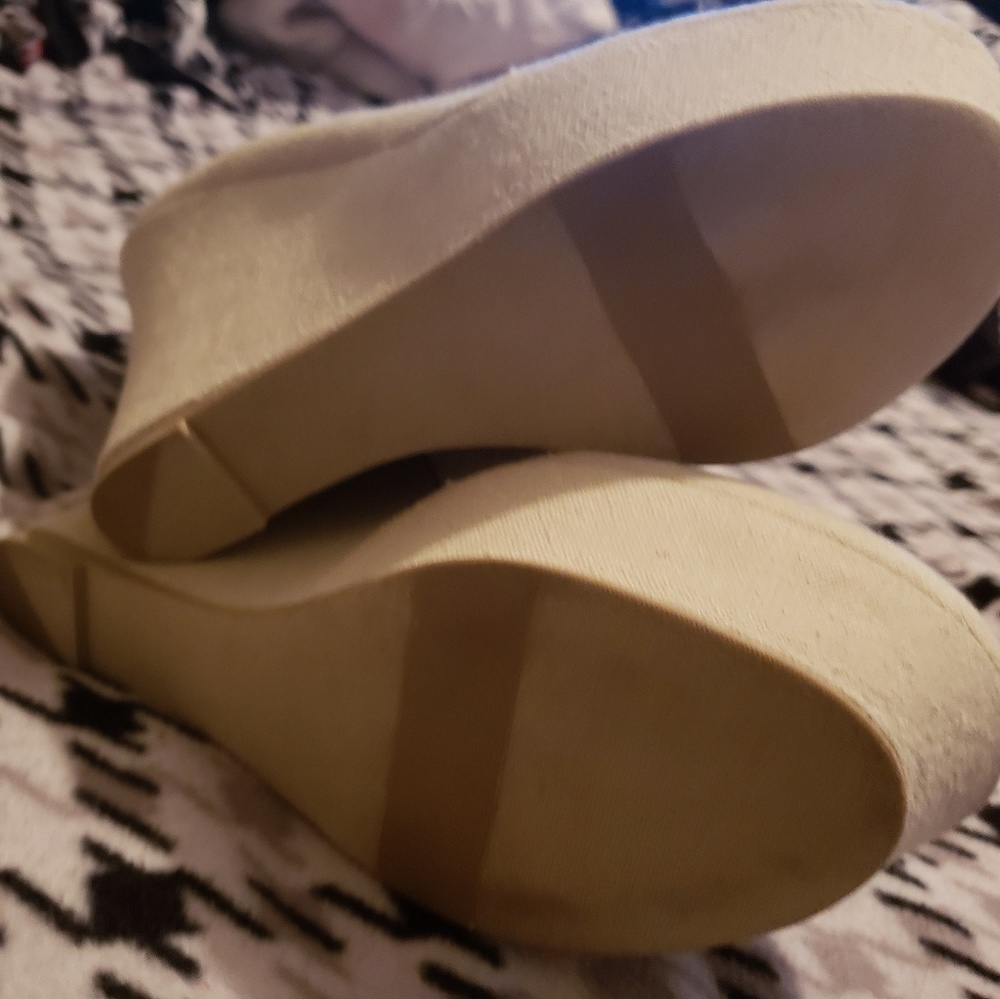Steve Madden wedges - Madden Girl wedges - Picture 4 of 4